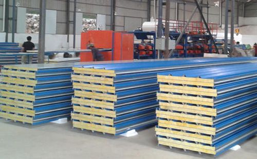 曲麻莱彩钢岩棉板房多少钱一平米