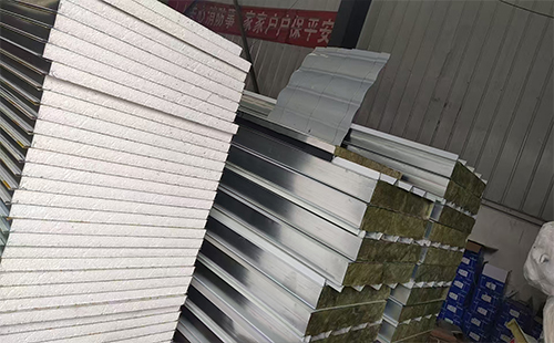 厂房翻新选曲麻莱彩钢岩棉板厚度指南